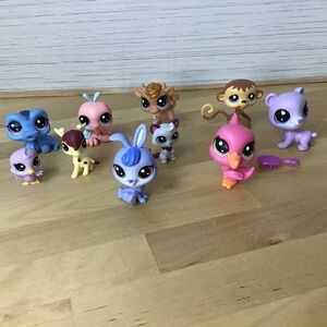 LPS Littlest Pet Shop Figures